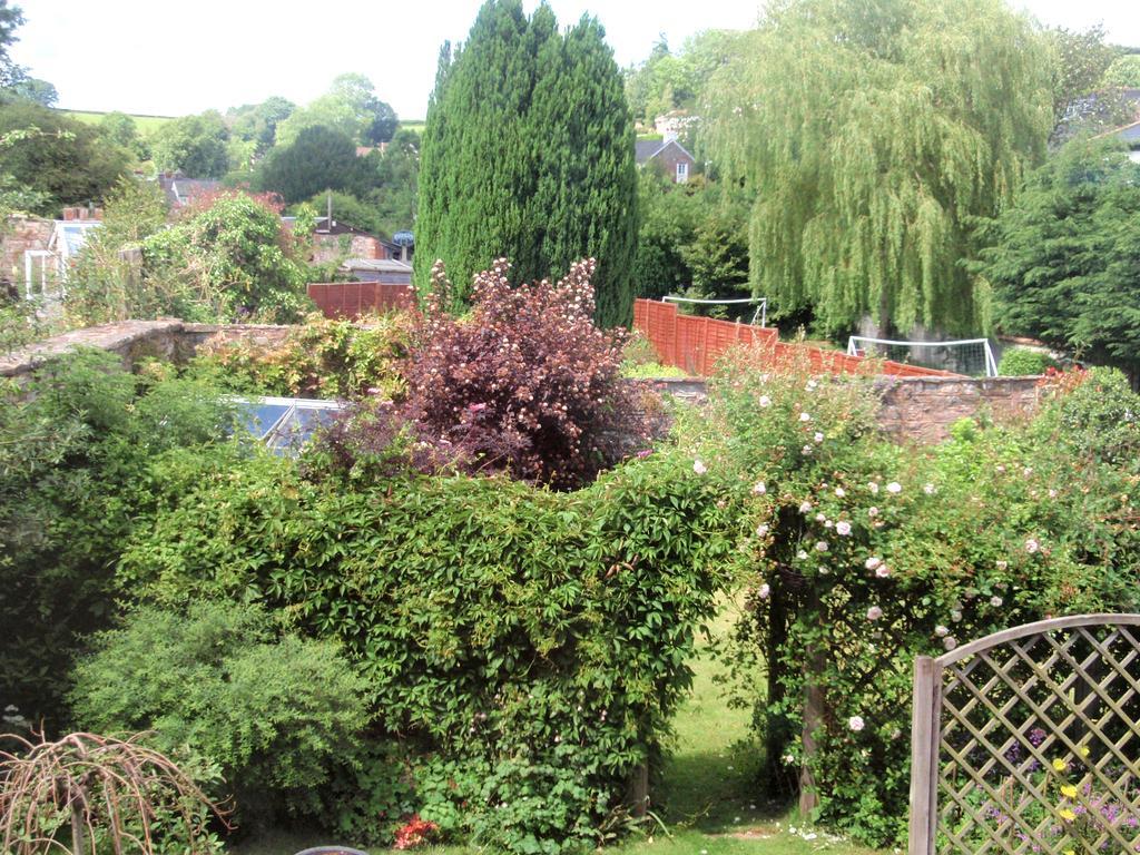 Bed and Breakfast Weston House Bampton  Zimmer foto