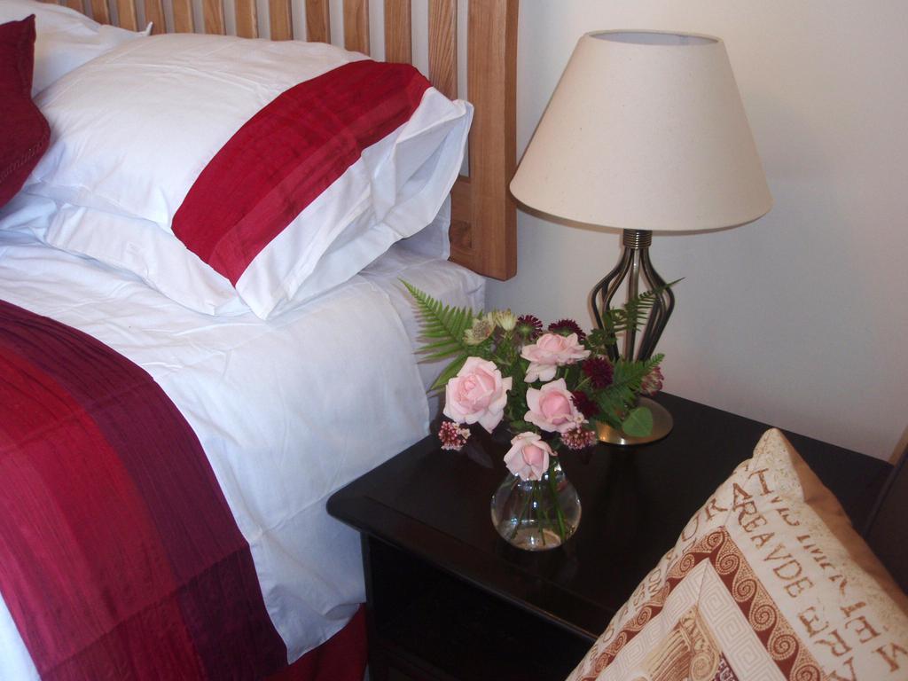 Bed and Breakfast Weston House Bampton  Zimmer foto