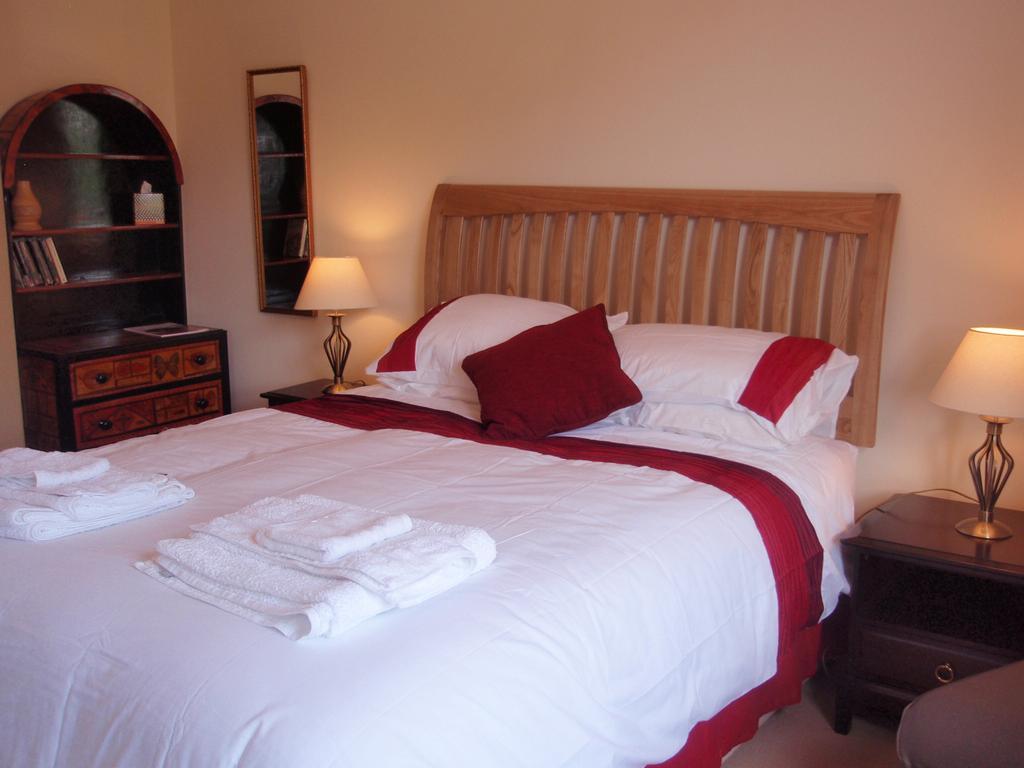 Bed and Breakfast Weston House Bampton  Zimmer foto